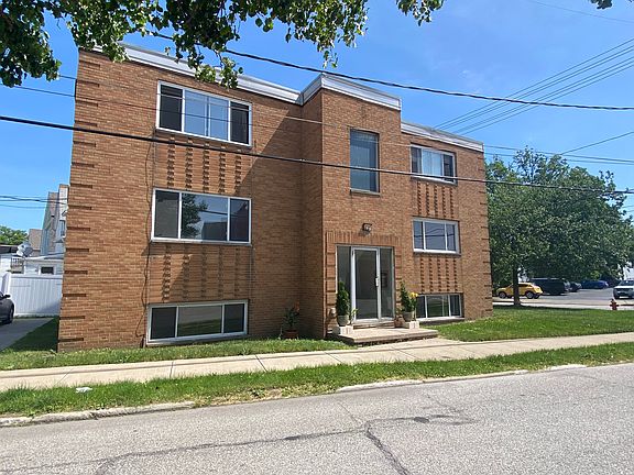 5th image of 11810 Williamson Ave APT 5