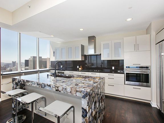 4th image of 301 Mission St APT 53D