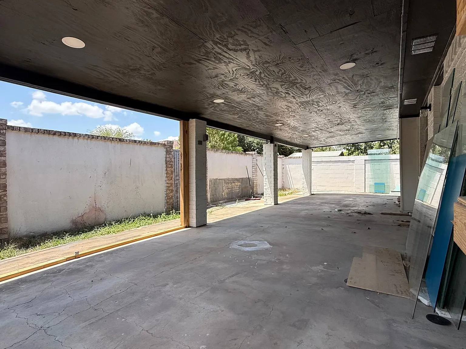 3 bed, 1141 sqft, $1,400 — Photo 3