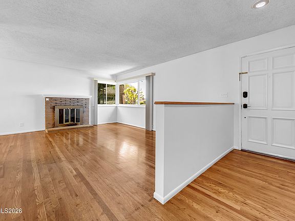5th image of 1400 Gault Way