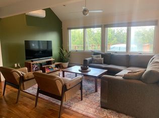 45 Town Line Rd, Grand Isle, VT 05458