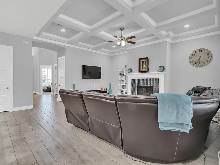 16321 Horse Trap Ln — Photo 11