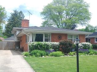 117 S Louis St, Mount Prospect, IL 60056