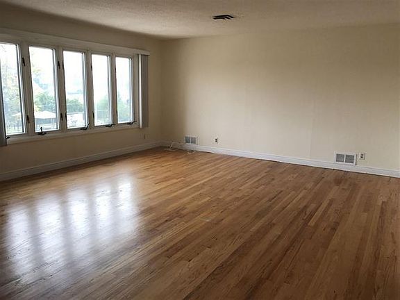 4th image of 6415 Blvd E #3