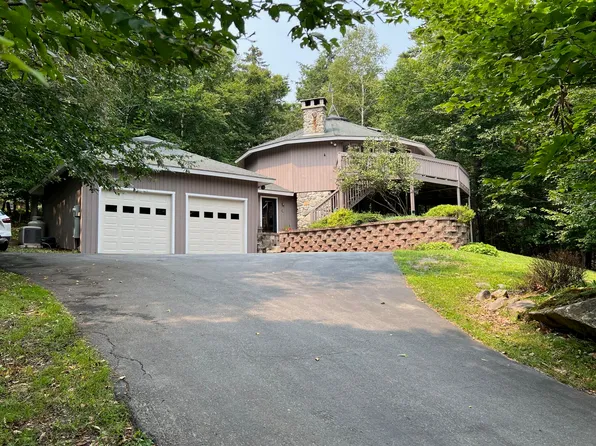 48 N Ridge Road, Beaver Cove, ME 04441