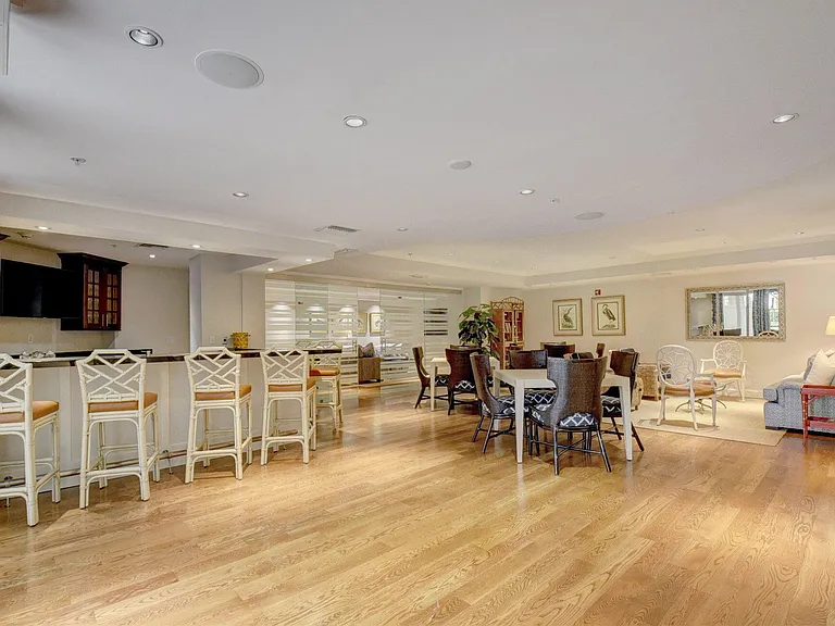 801 S Olive Ave #614 — Photo 50
