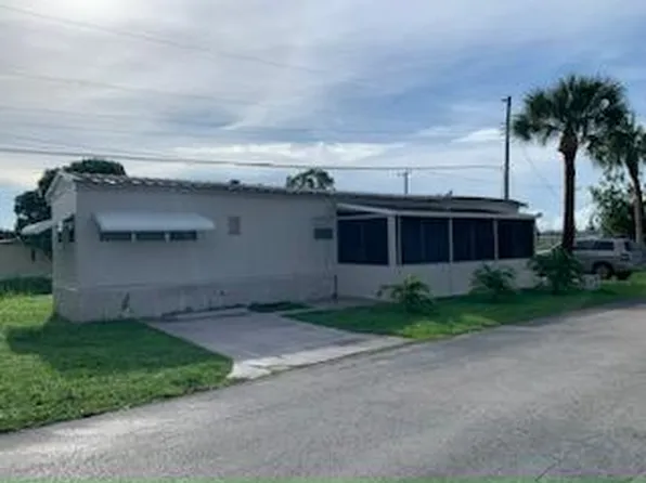 55 Lisa Ln #55, Lake Worth, FL 33463