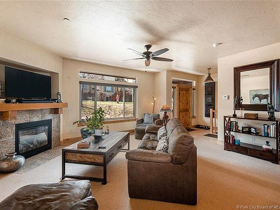 5th image of 5600 Oslo Ln #T132