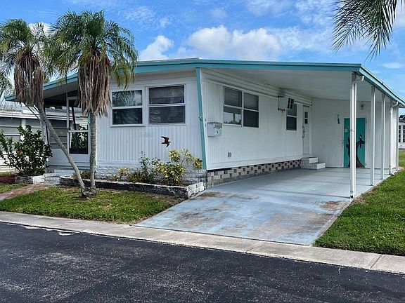 2nd image of 12651 Seminole Blvd Unit 4-K