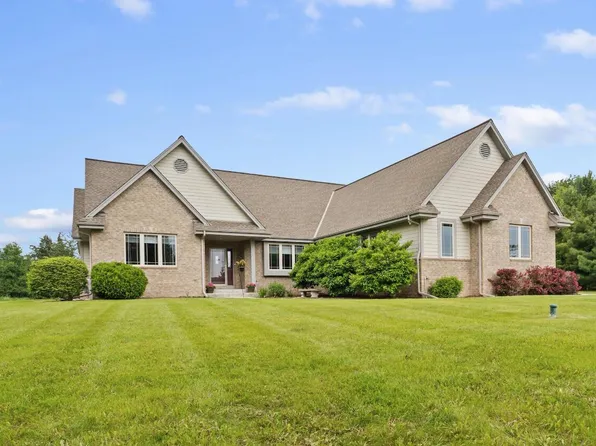 S31W31654 Harvest View DRIVE, Waukesha, WI 53189