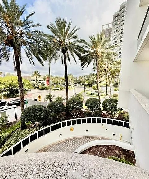 9559 Collins Ave #S2-G — Photo 1