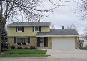 1st image of 1210 Royal Blvd
