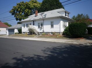 42 Goldsmith Ave #2, East Providence, RI 02914