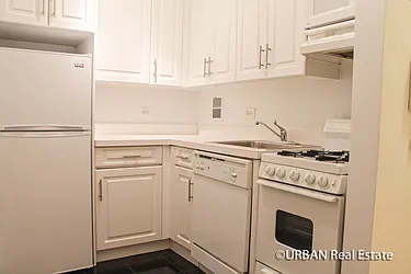 Rented by Urban Real Estate Inc