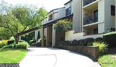 1st image of 1012 Bunker Dr APT 201