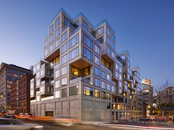 98 Front Street image 1 of 18