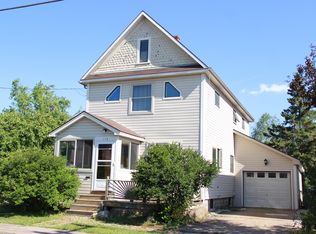 114 W 10th Ave, Sault Sainte Marie, MI 49783