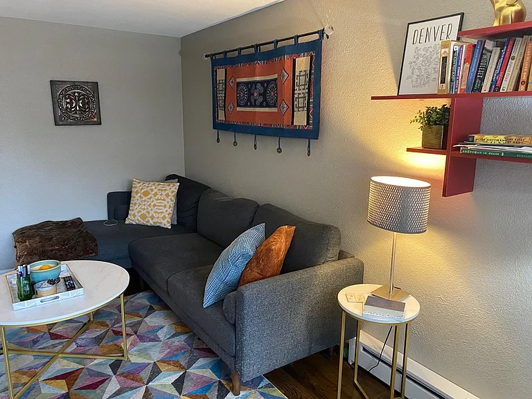1410 N York St #13 — Photo 12