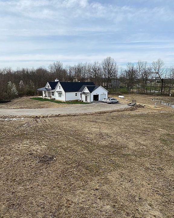 2nd image of 340 Carters Corner Rd