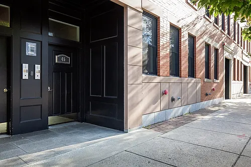 45 Chelsea St #1 Photo 1