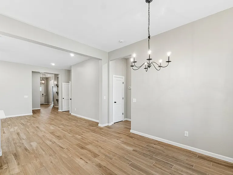 6509 NW 150th Ter — Photo 17