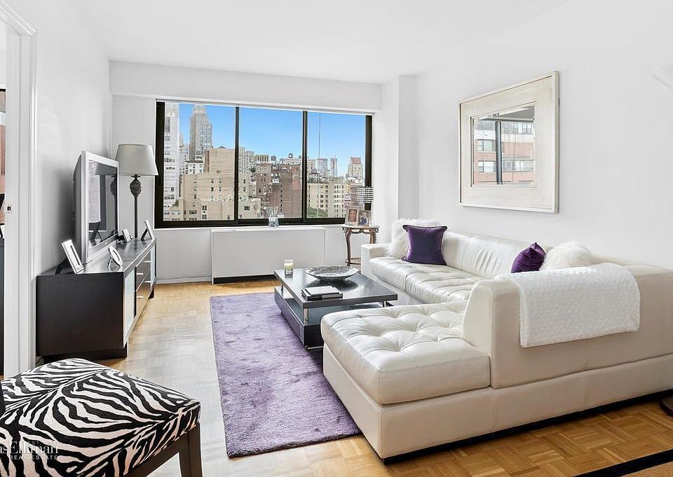 1st image of 200 E 61st St APT 14C
