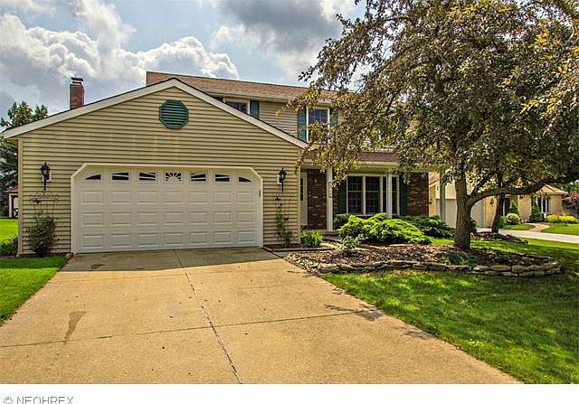 1st image of 10117 S Bexley Cir