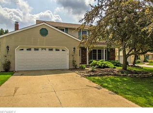 10117 S Bexley Cir, Strongsville, OH 44136