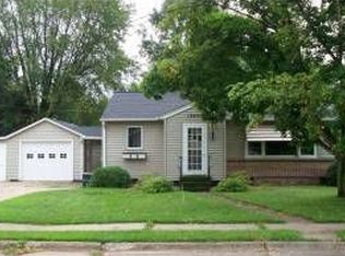 1340 Babcock Ave, Cumberland, WI 54829