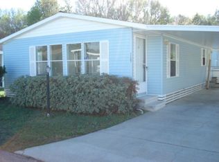 1127 Wisteria Dr, Wildwood, FL 34785