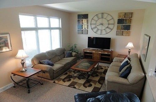 2nd image of 28735 Sunflower Ln