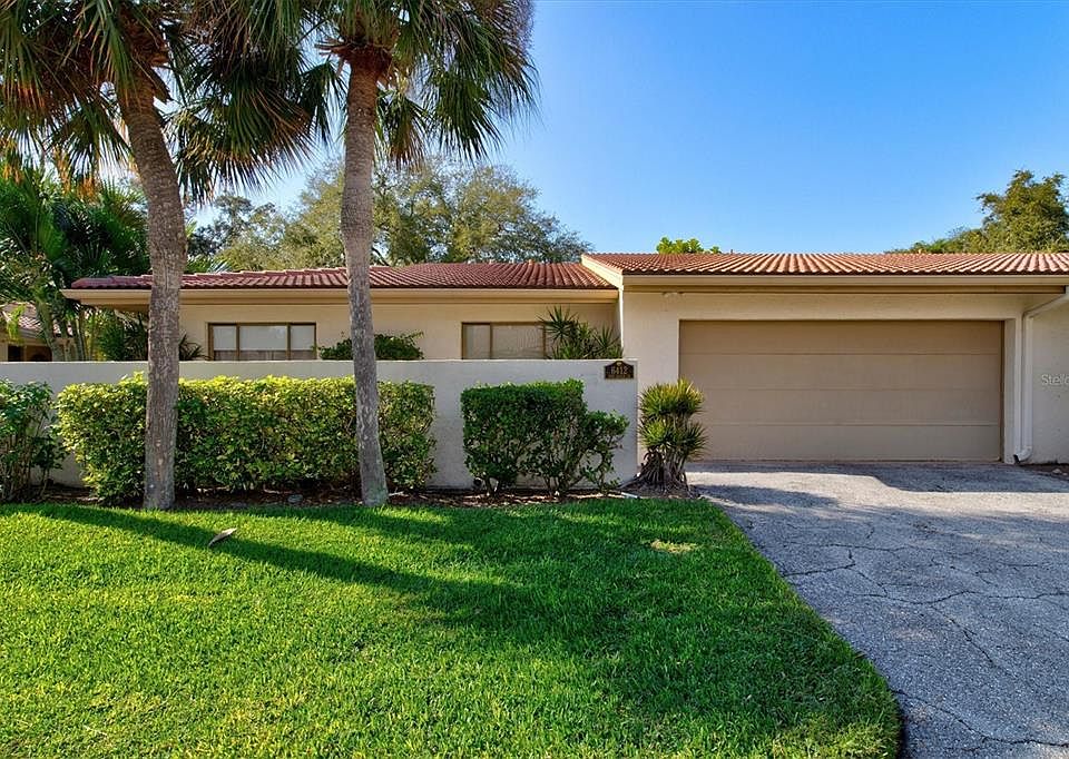 1st image of 6412 SUN EAGLE LANE