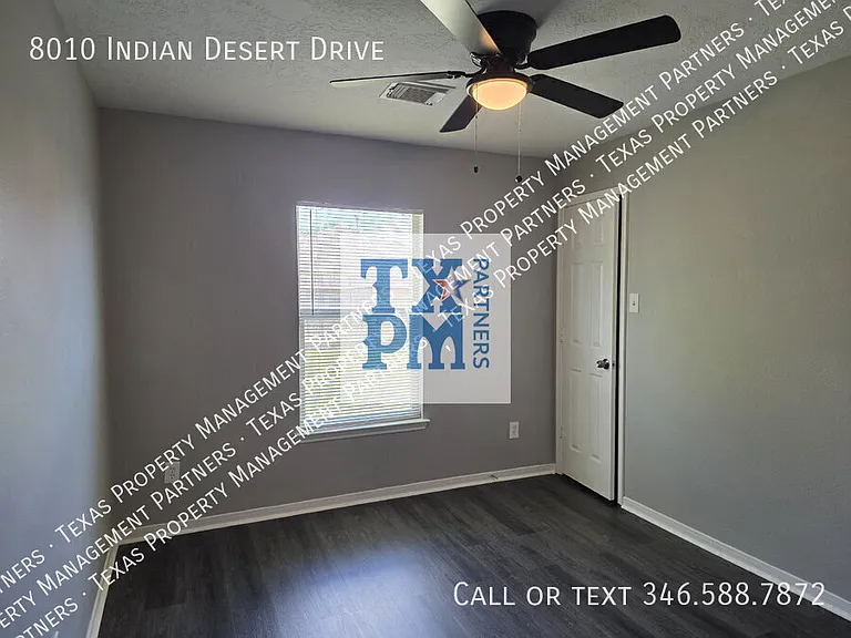 8010 Indian Desert Dr — Photo 9