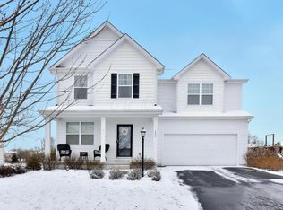 155 Longleaf St, Pickerington, OH 43147