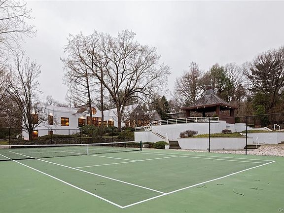 3rd image of 40 Polly Park Rd