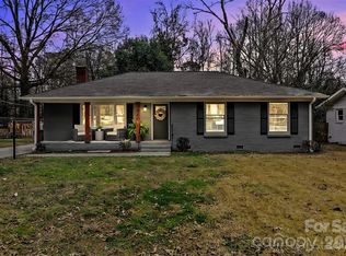 5448 Kinsale Ln, Charlotte, NC 28215