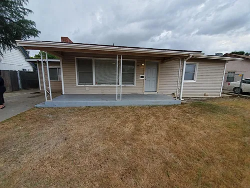 1415 Dewitt Ave Photo 1