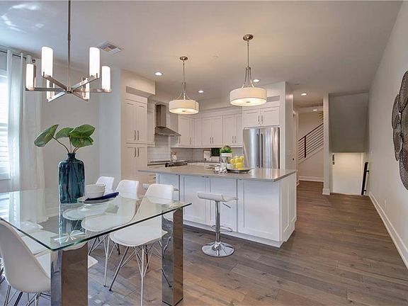 5th image of 532 4th Ave S APT 4