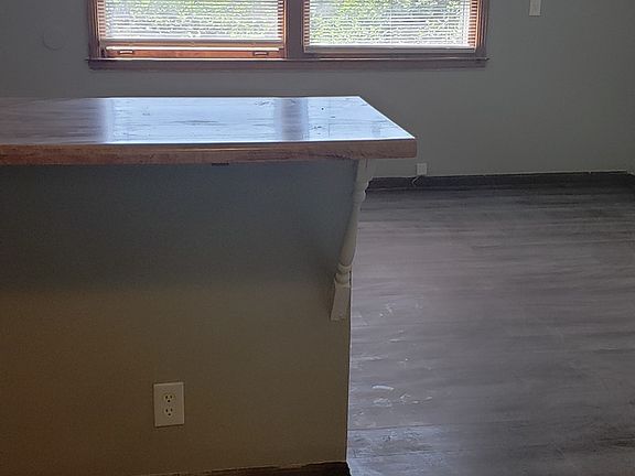 5th image of 241 Bonnalynn Dr #B