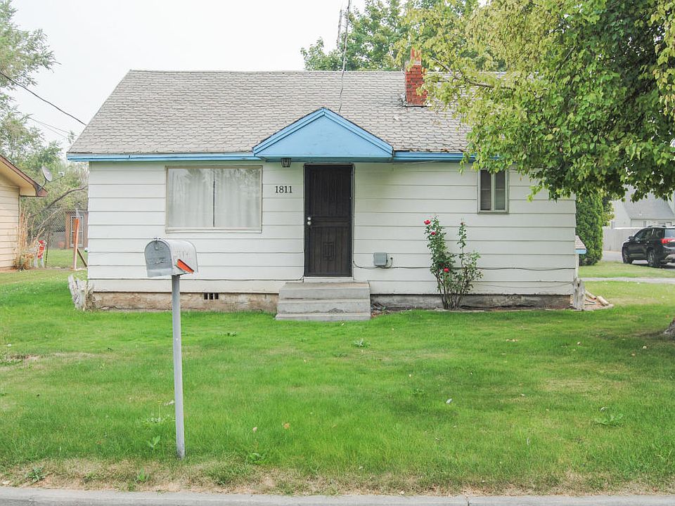 1st image of 1811 S 9th Ave