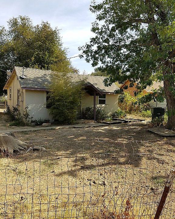 1st image of 5883 Montclair Ave
