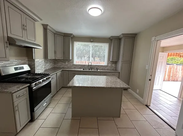 727 S Sacramento St, Lodi, CA 95240