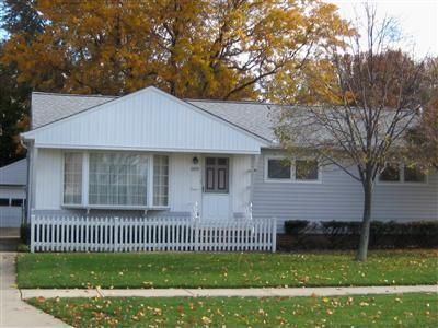 6859 Maplewood Rd, Parma Heights, OH, 44130