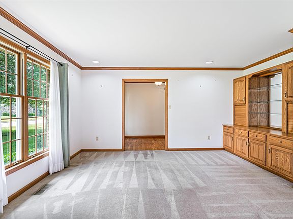 5th image of 3333 Old Hickory Dr