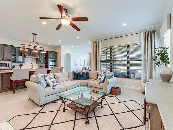4th image of 9335 Woodhurst DR