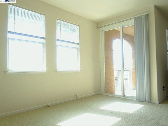 5th image of 30825 Union City Blvd