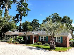 1810 Walthour Rd, Savannah, GA 31410