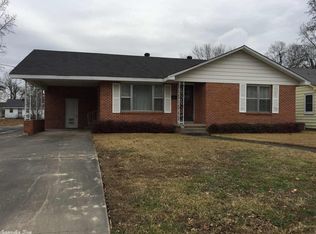 307 W 27th Ave, Pine Bluff, AR 71601