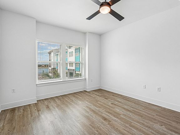 2nd image of 121 Watercolor Way #2-117