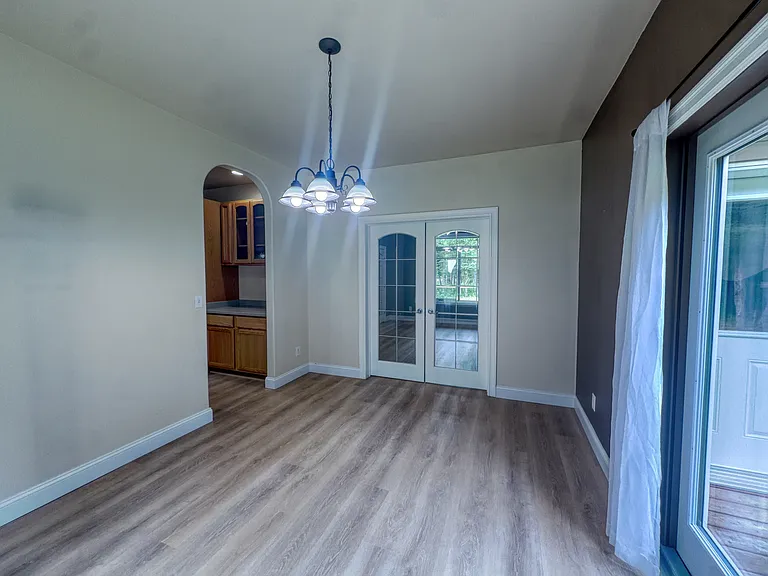 1850 Osborn Ct — Photo 11